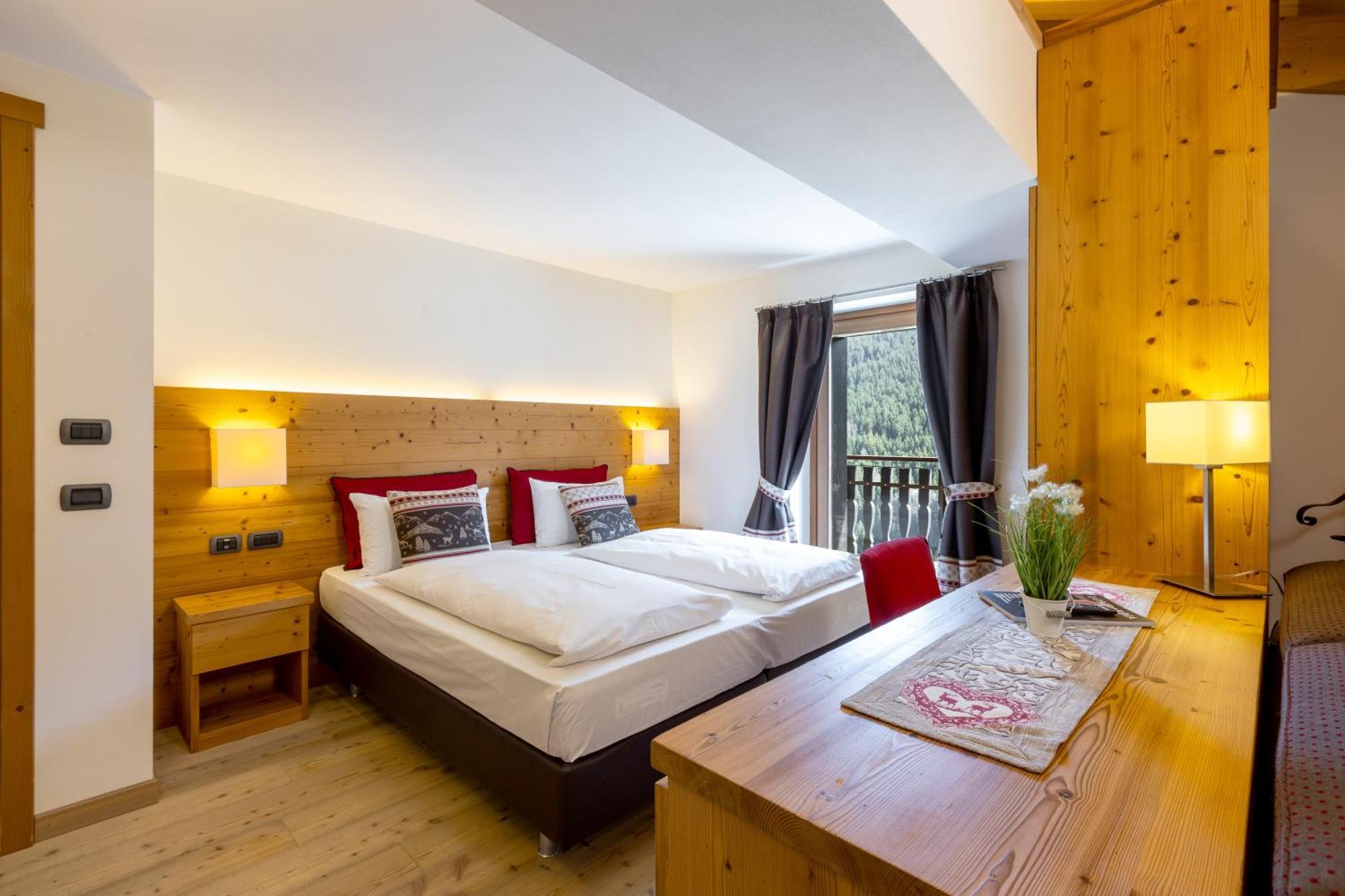 Hotel Cardo Изолачча Экстерьер фото