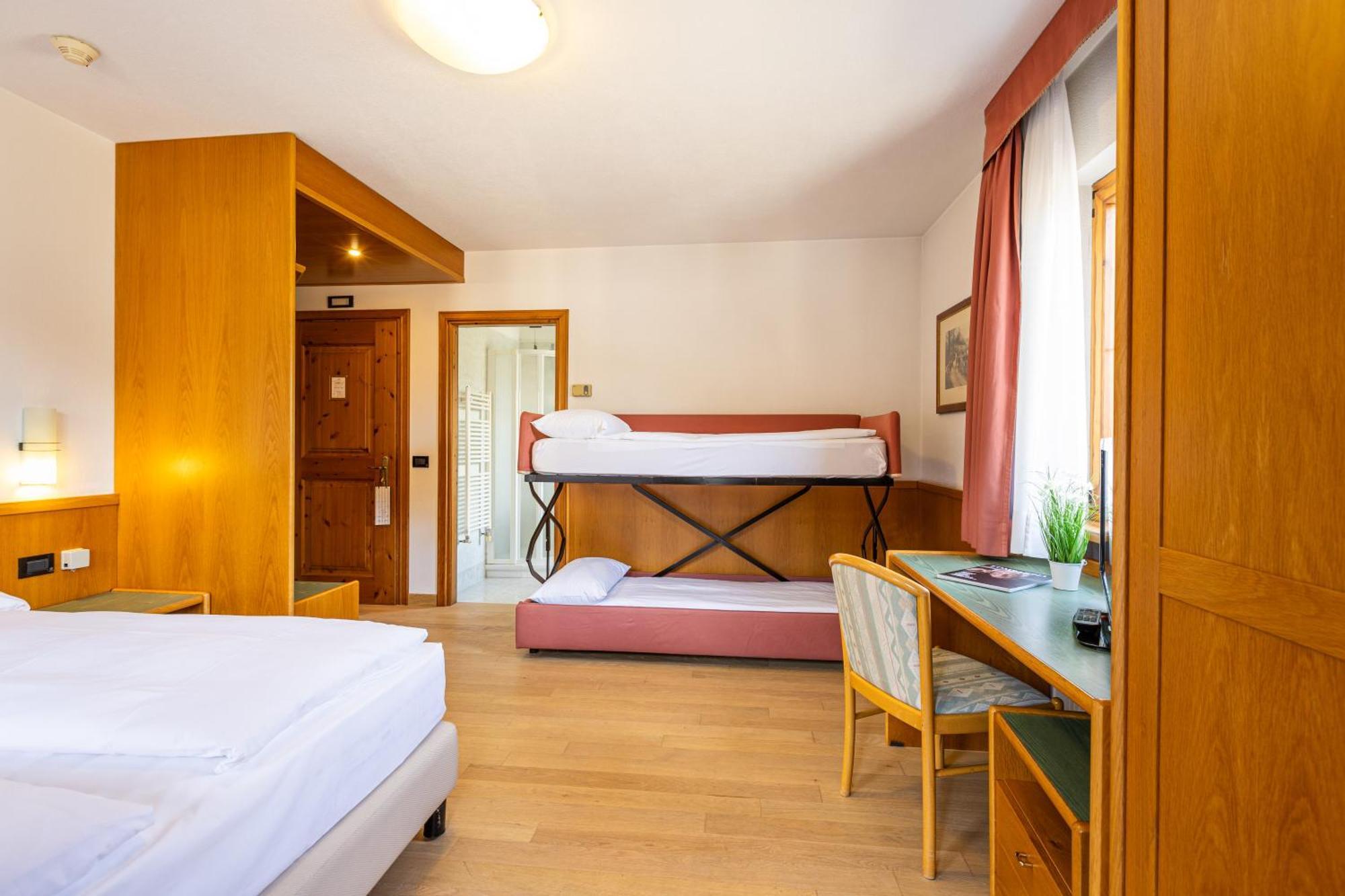Hotel Cardo Изолачча Экстерьер фото