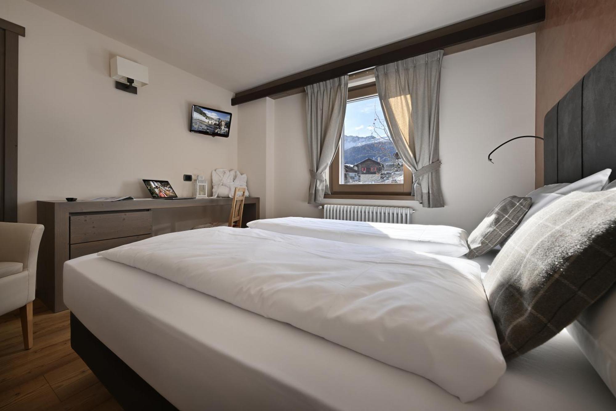 Hotel Cardo Изолачча Экстерьер фото